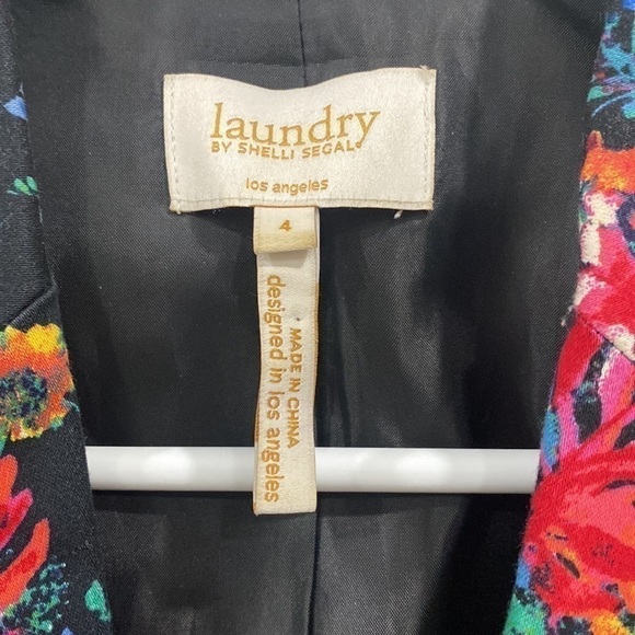 Laundry By Shelli Segal Floral Blazer - Picture 2 of 13